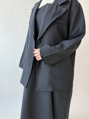 Single breasted oversized suit blazer: Midnight stripe