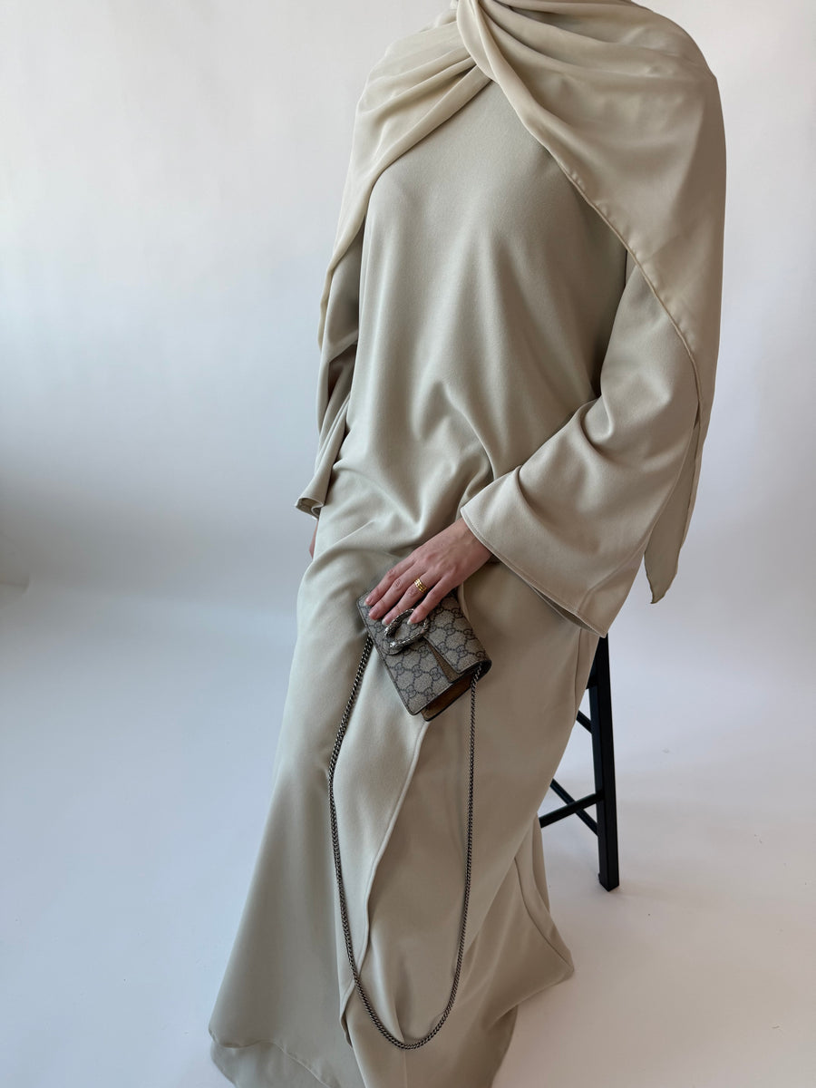 Drape Skirt set: Oat