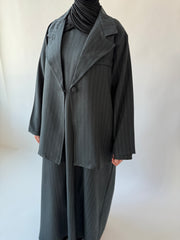 Single breasted oversized suit blazer: Dark green pinstriped