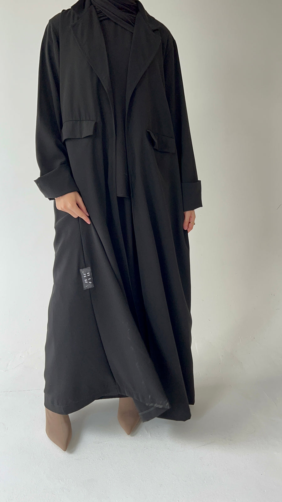 BLACK TRENCH ABAYA